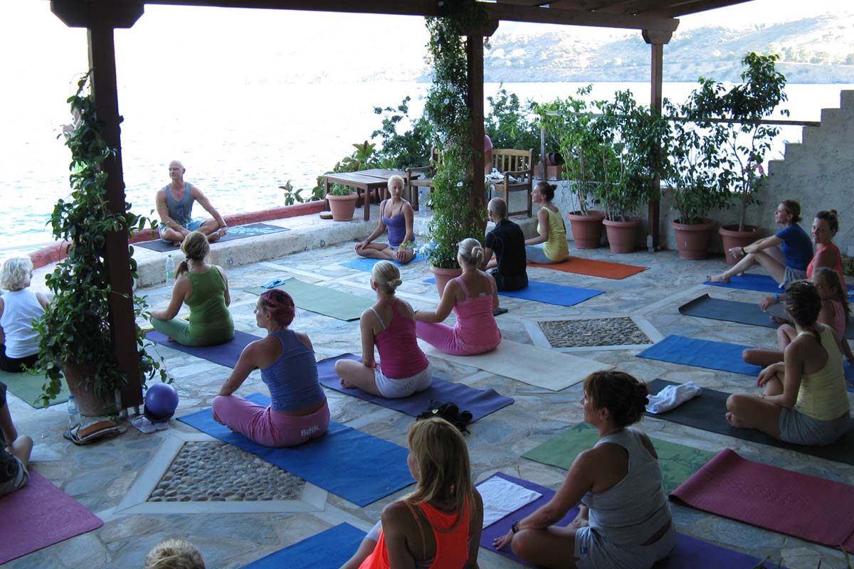 Golden View Beach Hotel Poros Weddings - Events