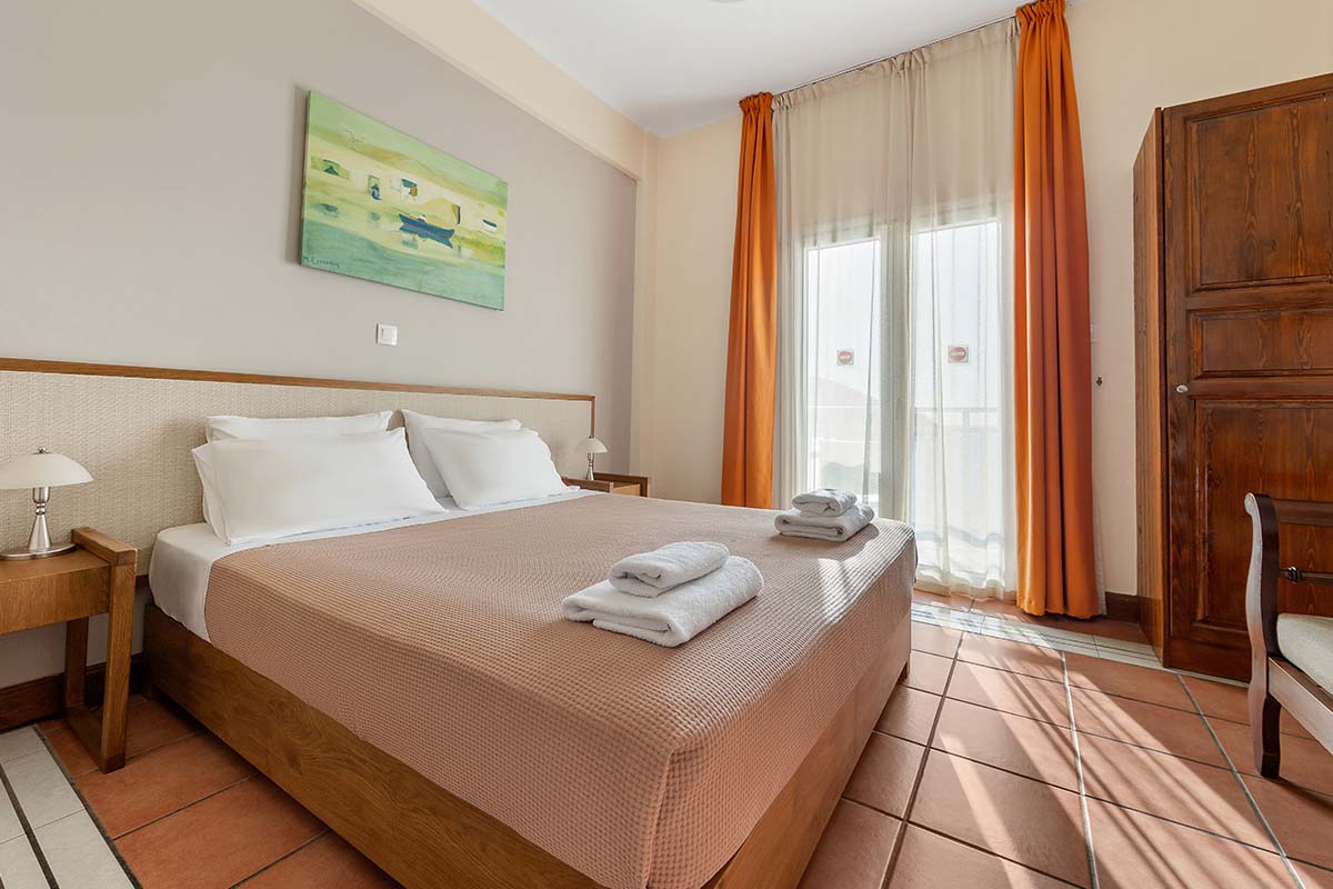 Golden View Beach Hotel Poros