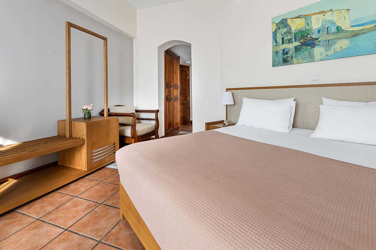 Golden View Beach Hotel Poros