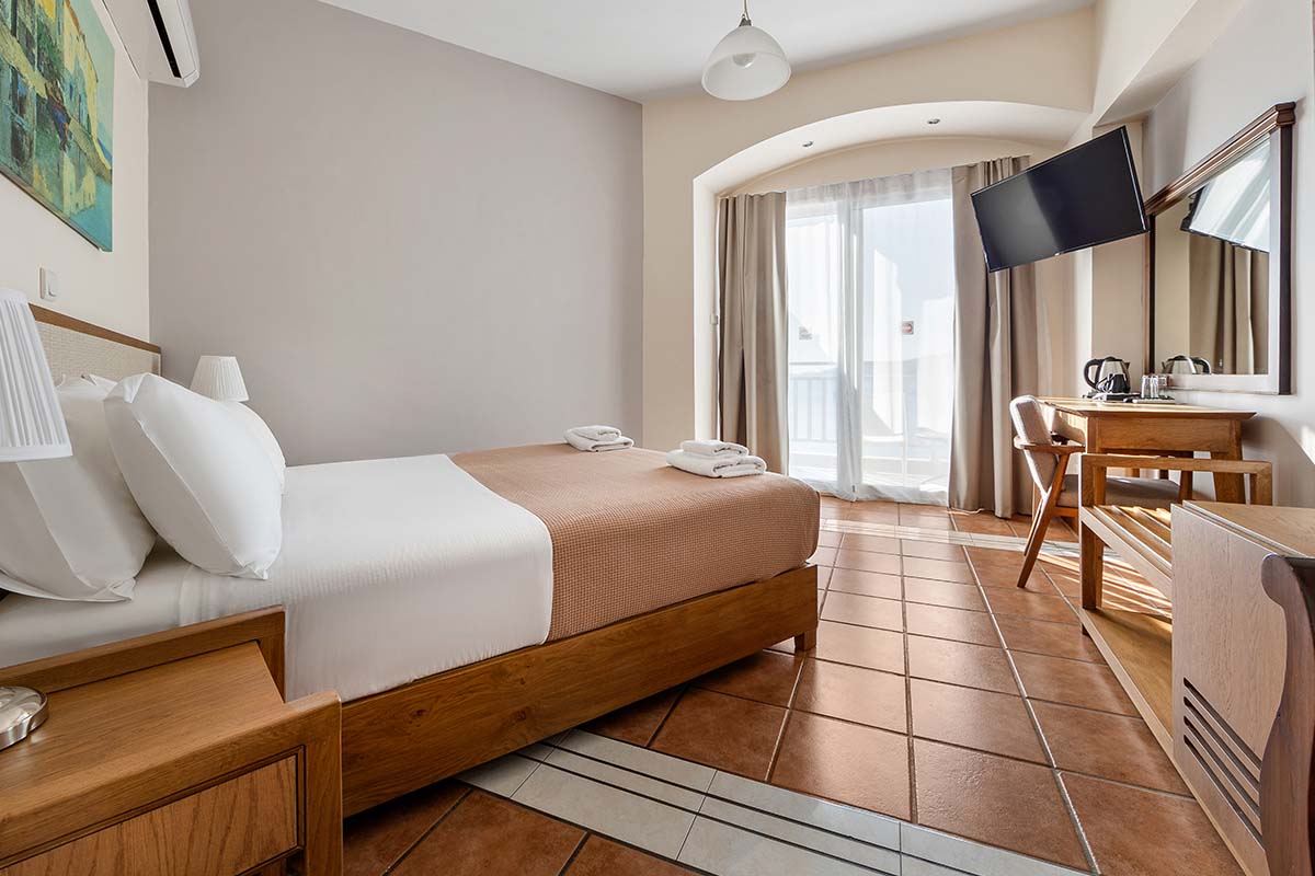 Golden View Beach Hotel Poros