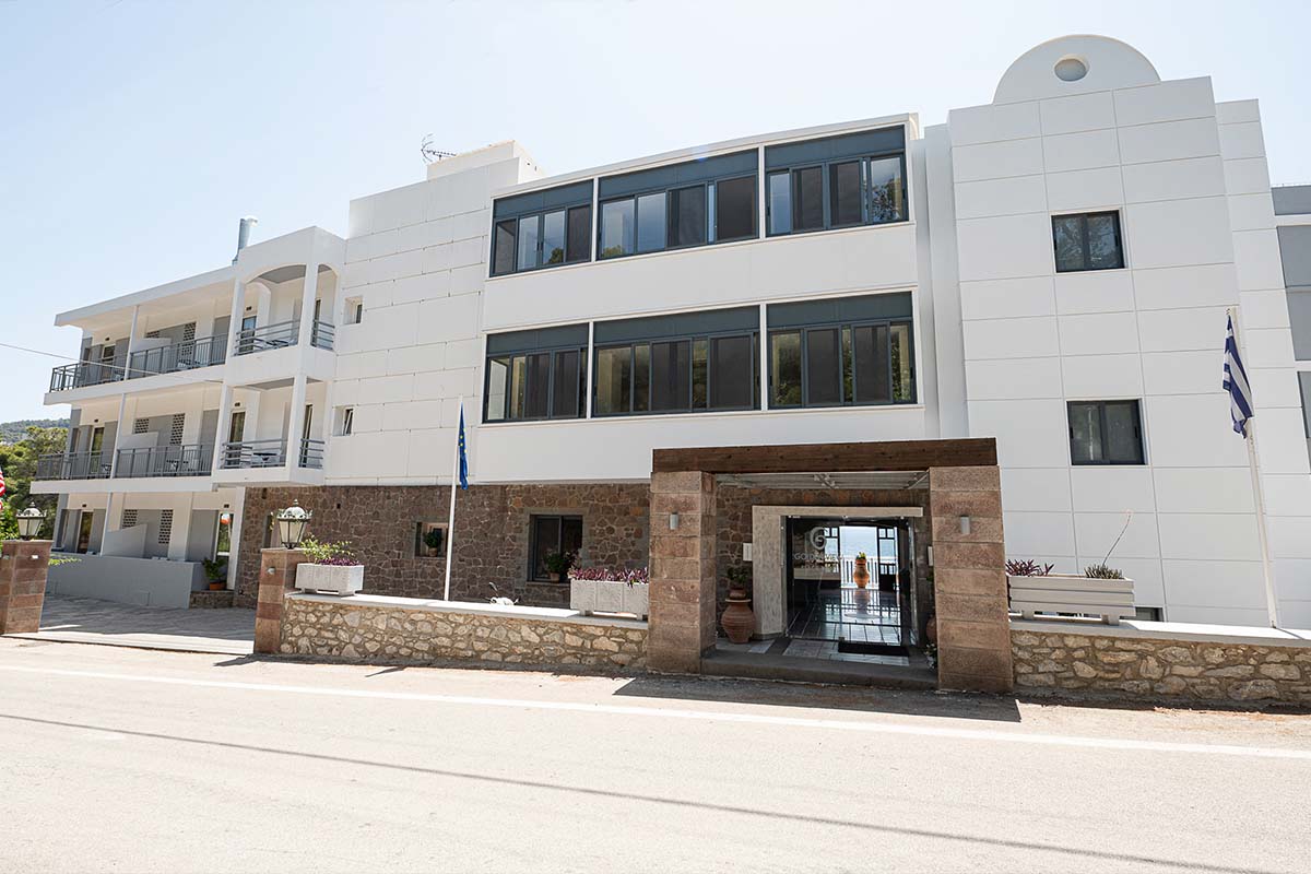 Golden View Beach Hotel Poros