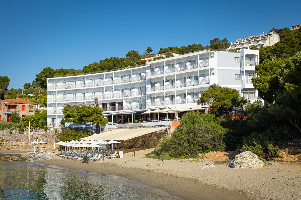 Golden View Beach Hotel Poros