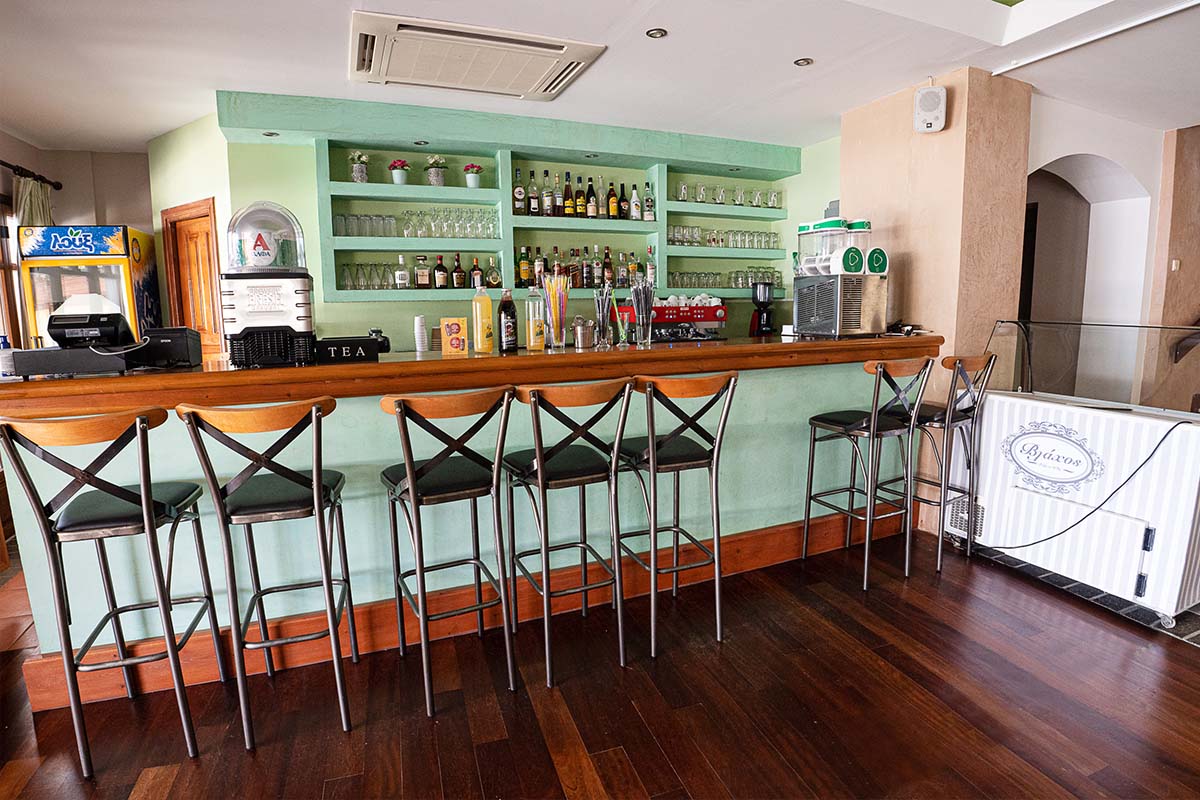 Golden View Beach Hotel Poros Restaurant & Bar