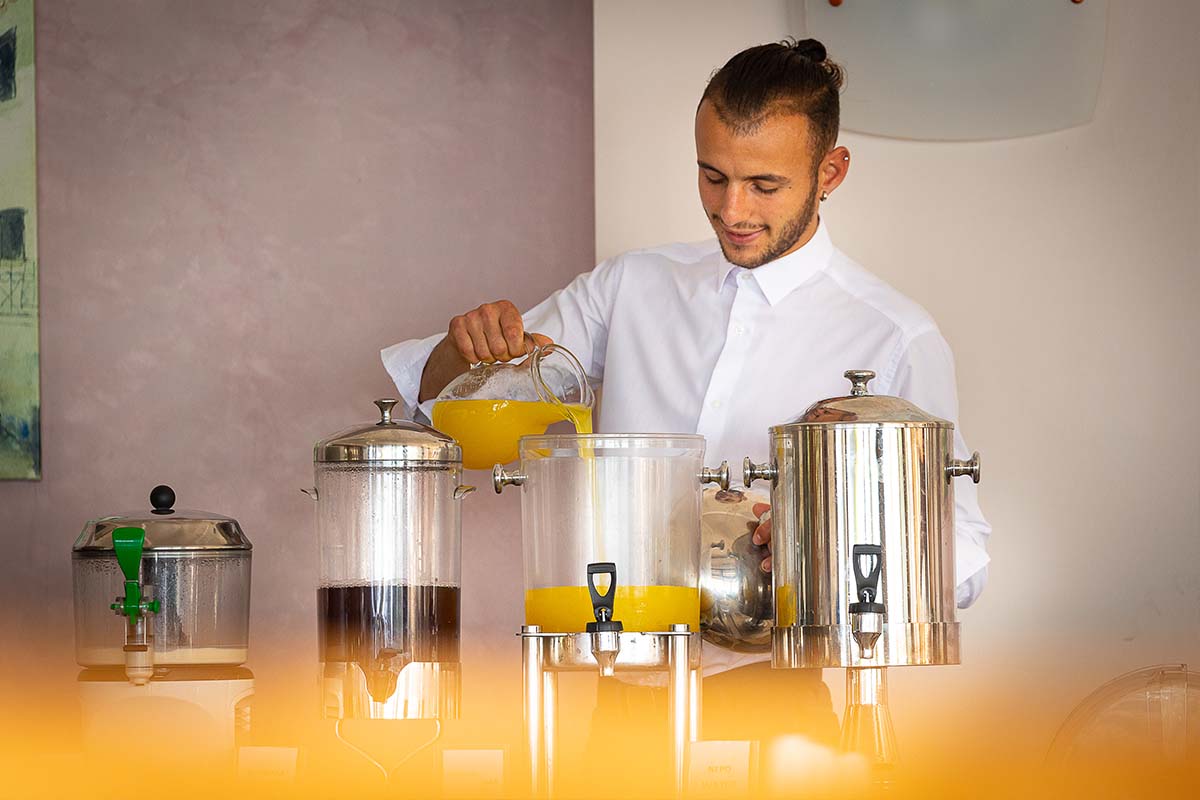 Golden View Beach Hotel Poros Restaurant & Bar